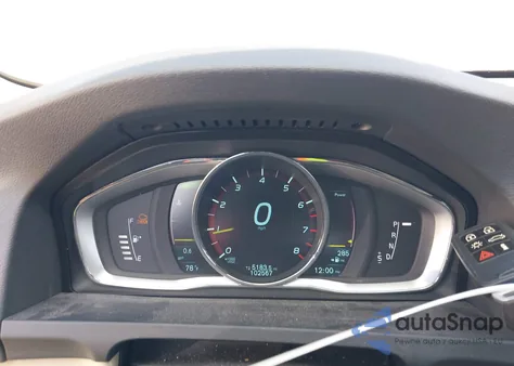 2014 Volvo S60 T5 from USA, damaged, VIN YV1612FSXE2296808